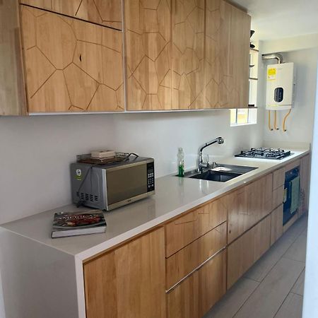 Acogedor Apartamento En Zona Corporativa Ciudad Salitre Богота Экстерьер фото